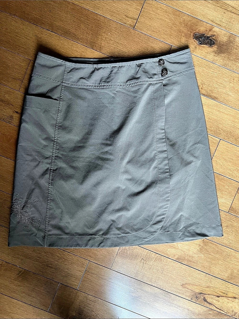 Chlorophylle Skort Taupe Gray/ lightning brown Size 6